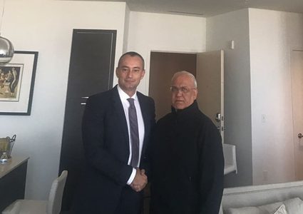 عريقات يحذر: نقل السفارة الأمريكية إلى القدس يدفع شعوب المنطقة إلى أتون العنف