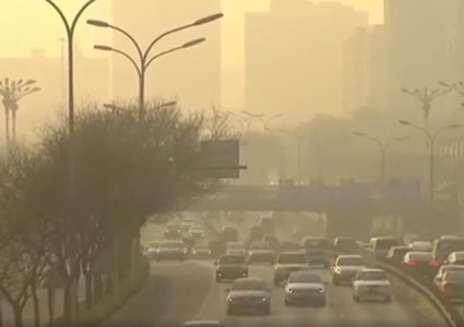 كيف يتشكل الضباب بالشتاء ؟ (فيديو)