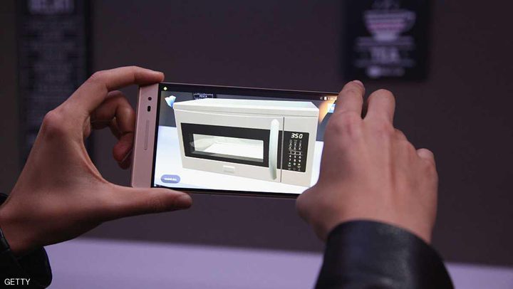 لينوفو تختبر جهازا "ثوريا"