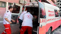 مصرع طفل جراء سقوط باب حديدي