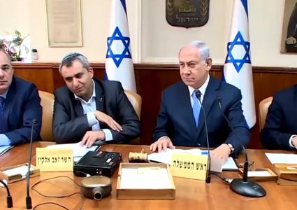 تشجيع وزير جيش الاحتلال للمستوطنين على قتل الفلسطينيين (فيديو)