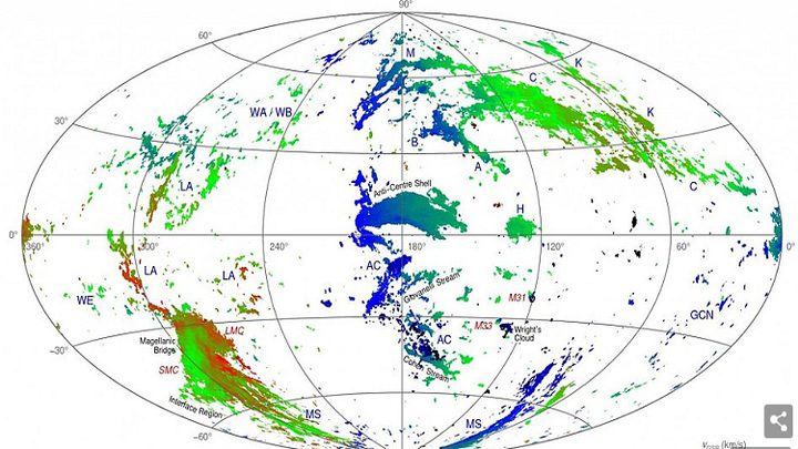 أول خريطة لغيوم غامضة تحوم حول الكون
