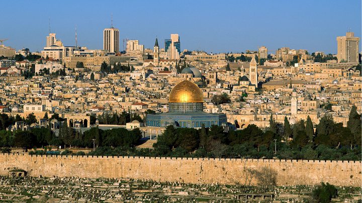 ردود فعل على نقل السفارة الأمريكية إلى القدس (فيديو)