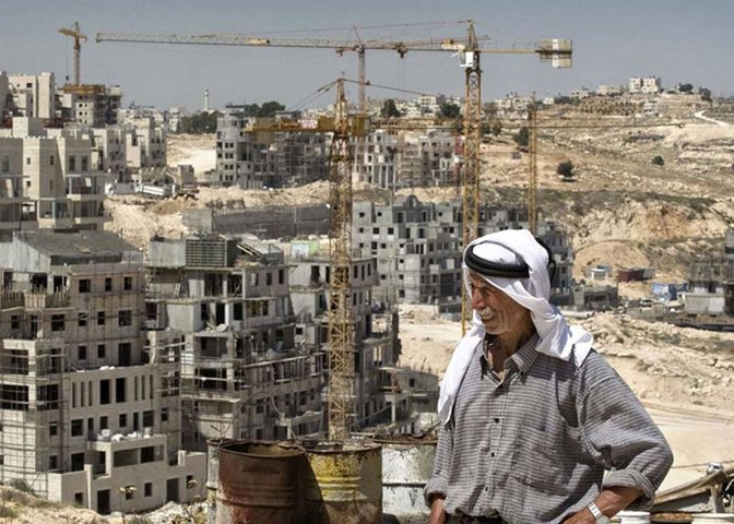 الحكومة: الإعلان عن بناء 14 ألف وحدة استيطانية يدفع الأوضاع إلى مزيد من المخاطر