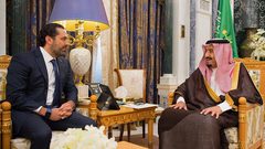 كواليس الاستقالة...الكشف عن التهديدات التي تلقاها الحريري في السعودية