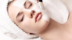 عناية بالبشرة بـ 5 أقنعة من مطبخك