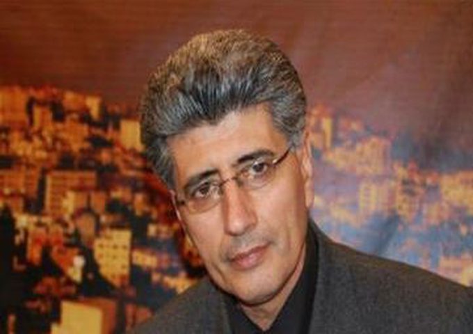 ترامب يهبط بمكانة بلاده ويقذف بها إلى القاع بقلم