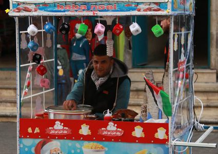 "باص النجاح" يرصد الحركة في "مدينة المهد" ويستقبل شكاوى المواطنين (صور)