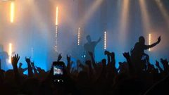 رجل أعمال يقيم حفلا بعد اكتشاف مرضه بسرطان لا علاج منه