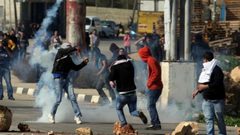 مواجهات عنيفة في محيط جامعة القدس أبو ديس