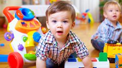 ما يفضله الطفل من اللعب حسب العمر