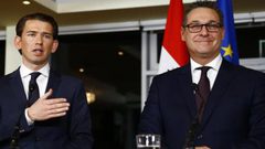 كوستانا يفوز بجائزة "ميراثنا في القدس" الدولية