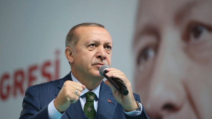 أردوغان يتعهد بفتح سفارة في القدس الشرقية