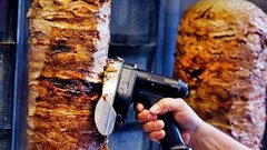 كيف انتصرت الشاورما التركية على البرلمان الأوروبي؟