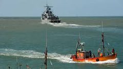 العثور على سفينة أثناء البحث عن غواصة مفقودة