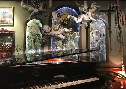 الإطلالة الأبشع... فندق فلسطيني يروي الحكاية (فيديو وصور)