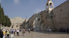 سلمان يطلع ممثل رومانيا على أوضاع بيت لحم