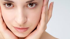 خذي إجازة من المكياج لصحة بشرتك !