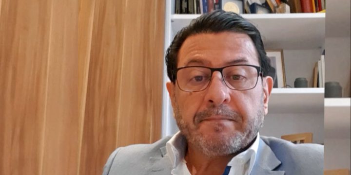 عبد الشافي يطلع مسؤولين في سلوفينيا على آخر التطورات السياسية