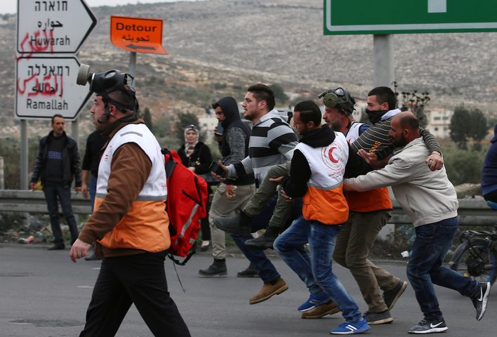 18 إصابة خلال مواجهات مع الاحتلال في قلقيلية