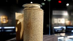 فرنسا :مخطوطة الماركيز دي ساد "ثروة قومية"