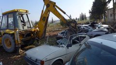 إتلاف 100 دراجة نارية ومركبة غير قانونية في بيت لحم