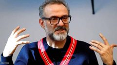 طاه إيطالي شهير يفتتح مطاعم.. لكن ليست للأغنياء