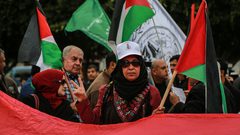 وقفة تضامنية في وارسو ومسيرات بالهند تنديدا بإعلان ترامب