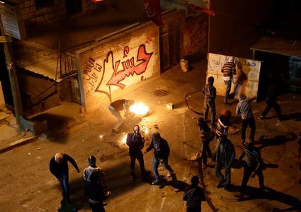 بالصور: إصابة مواطنين بالرصاص الحي وأكثر من 30 إصابة بالمطاط والإختناق بنابلس