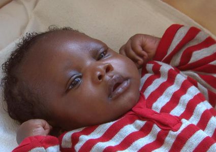 أخيرآ ... العثور على الأم التي تخلت عن طفلها الرضيع!