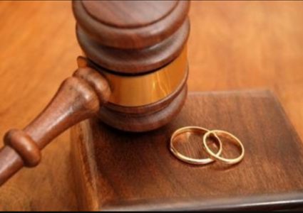 الطلاق في فلسطين: 8510 حالة خلال عام... ما هي الأسباب؟