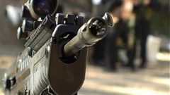 اشتباك مسلح بسبب "كيس شيبس" !