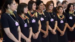 مظهر مضيفات "مصر للطيران" يفجر أزمة بين برلمانية والنقابة