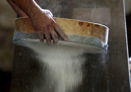 بلدية نابلس بعد نصف عام ...  مواطنون: "لا شيء (في العمق) تغيّر" - أعضاء يردون