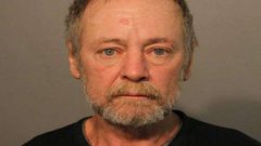 رجل عاش مع جثة زوجته شهر قبل أن يكتشف وفاتها