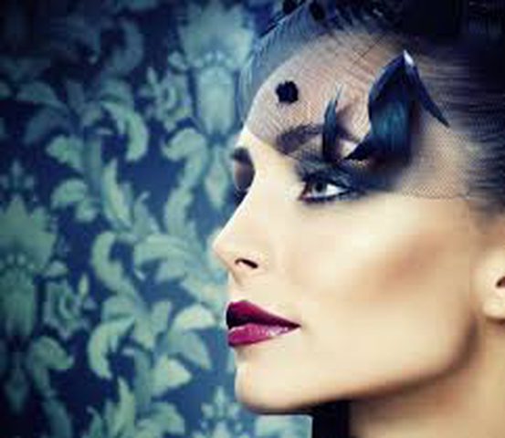 أخطاء ماكياج كارثية تجنبيها