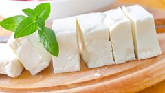 ما علاقة الجبنة بالكوابيس ؟