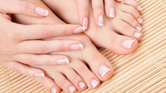 دليل متكامل يساعدك على حماية أظافرك وتقويتها