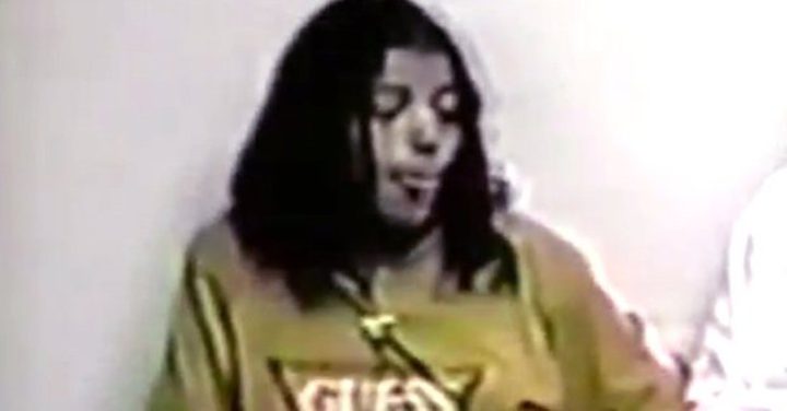 شاهد فرحة امرأة أفرج عنها بعد 22 سنة لجريمة لم ترتكبها