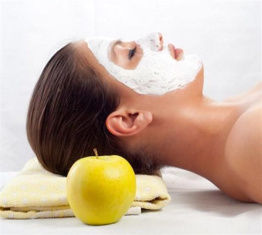 اكتشفي فوائد التفاح لبشرة