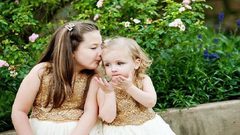 مرض بلا دواء يفقد فتاتين طعم الحياة