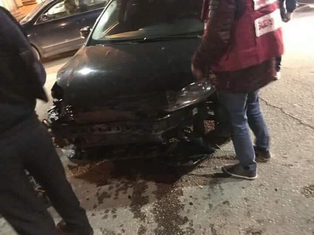 بالصور: إصابة ثلاثة مواطنين بجراح متوسطة في حادث سير بنابلس