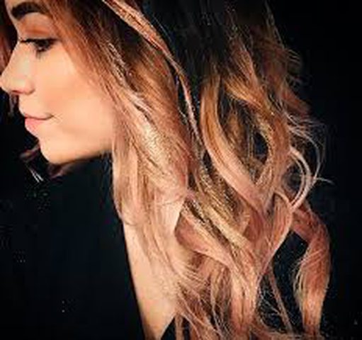 أحدث صيحات الشعر في 2018 هايلايت الغليتر