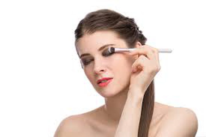 أفكار مكياج جديدة  لغير المحترفات