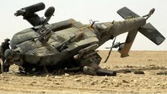 مقتل طيارين اثنين إثر سقوط مروحية في سوريا