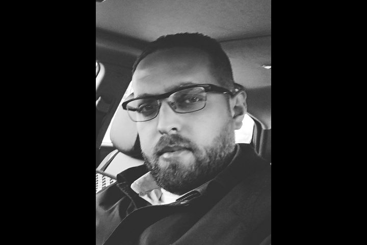 كل شيء بيد الله وأحبابه .. وما بيدينا سوى النفاق !