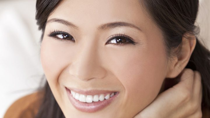 خطوات تساعدك في إخفاء التجاعيد