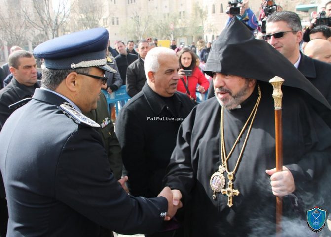 الشرطة في بيت لحم تؤمن احتفالات أعياد الميلاد المجيد