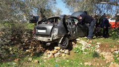 أربع إصابات في حادث إنقلاب مركبة