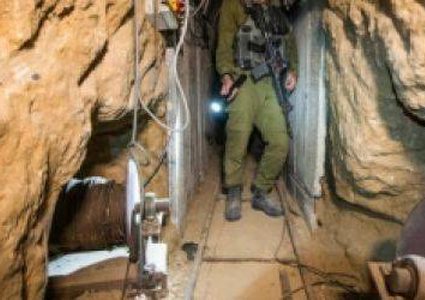 هآرتس تزعُم: وزارة الحرب أبلغت مصر نيتها استهداف "النفق" جنوب رفح